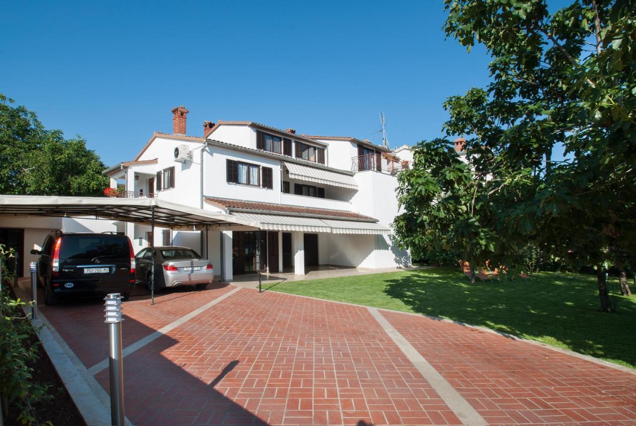 Weis Apartments Rovinj Zewnętrze zdjęcie