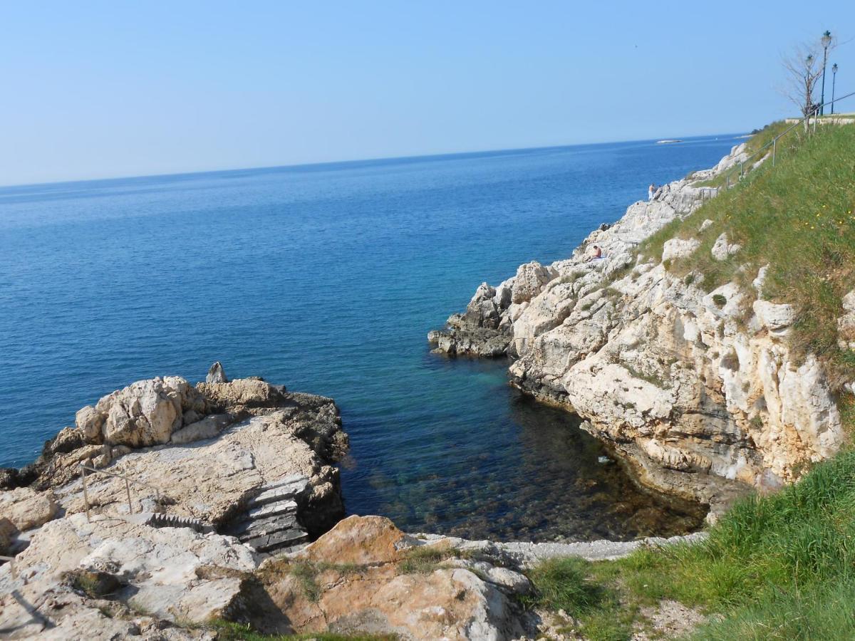 Weis Apartments Rovinj Zewnętrze zdjęcie